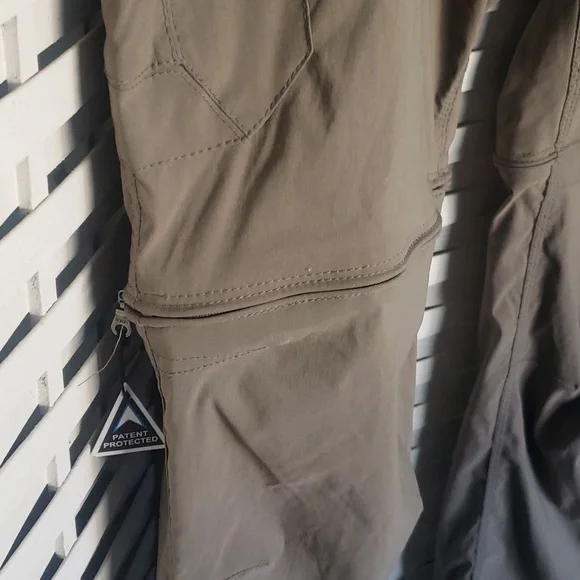 Kuhl taupe convertible mens outdoors hiking walking pants/shorts size 40…